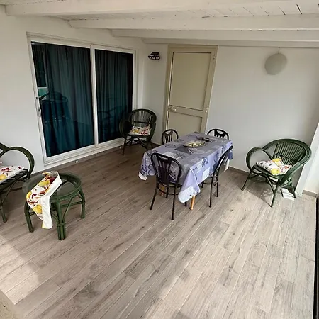 Aparthotel Deep Sea