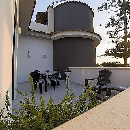 Deep Sea Lejlighedshotel
