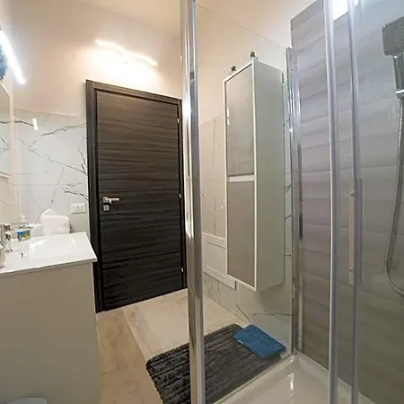 Deep Sea Lejlighedshotel 4*